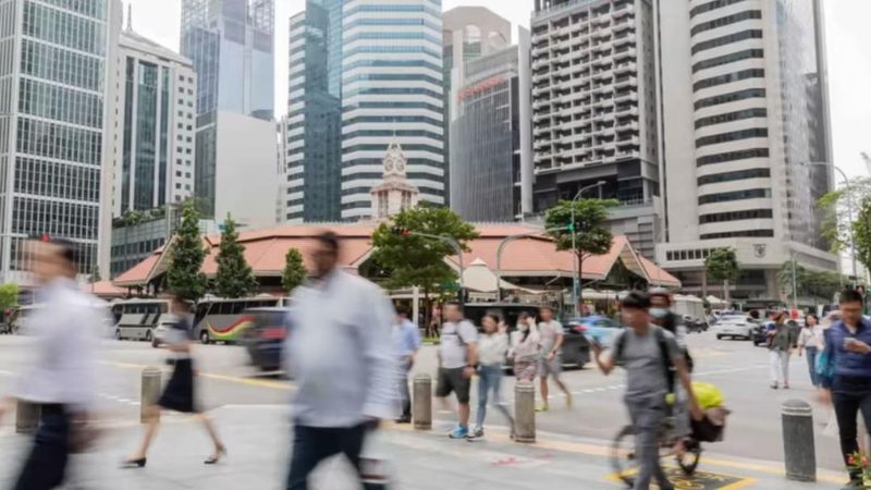 以下列举几种常见的管道疏通设备型号及其参数，供读者参考：
